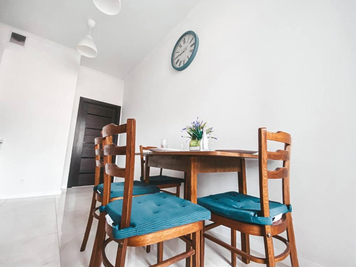 Holly Apartment Chişinău Esterno foto