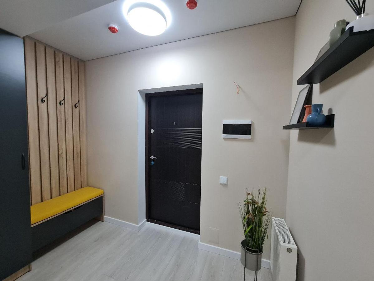 Holly Apartment Chişinău Esterno foto